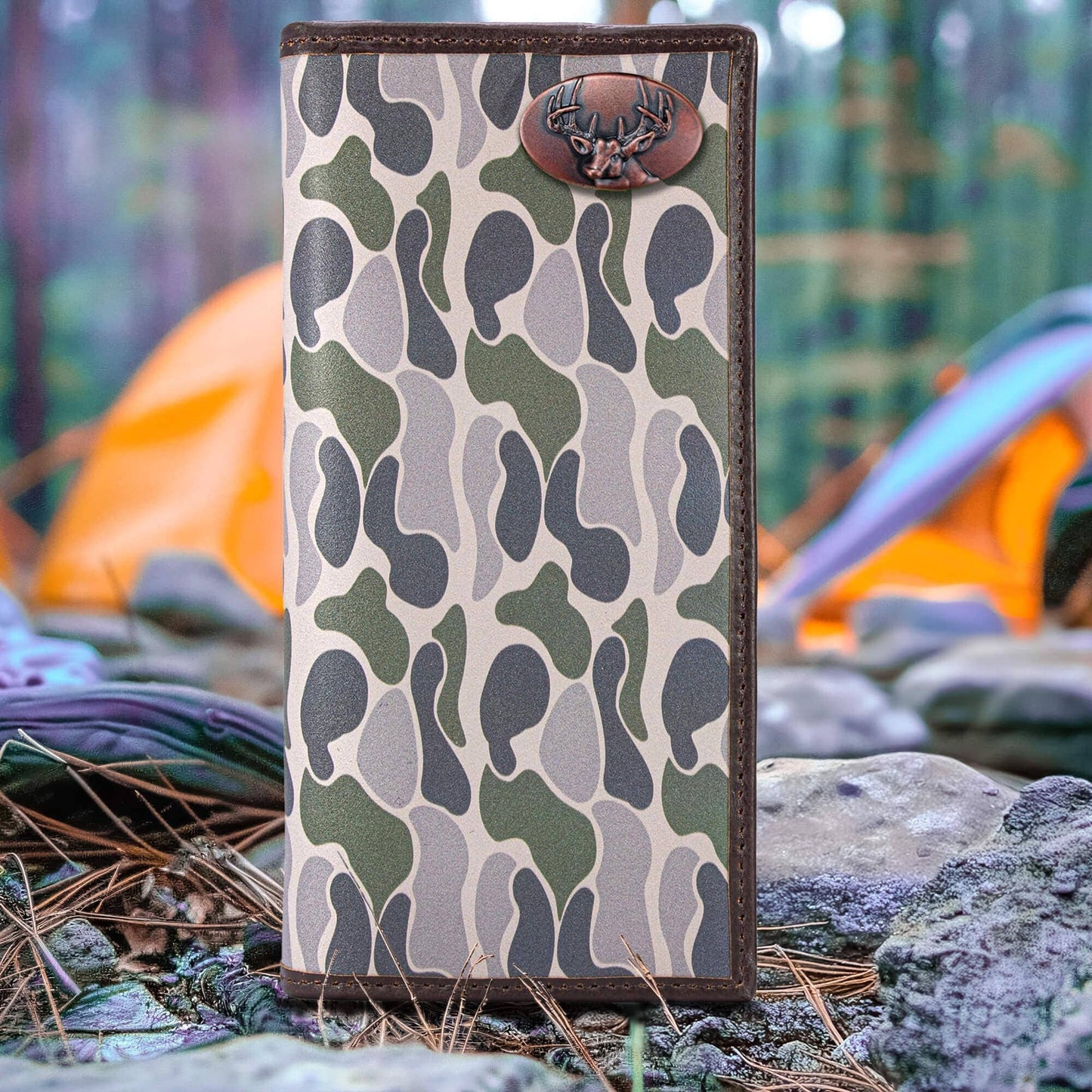 Buck Men's Secretary Old School Camo Leather Wallet.